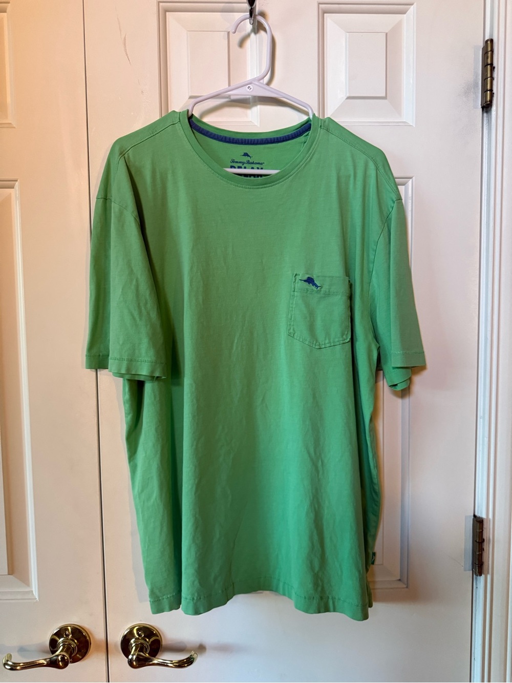 Tommy Bahama Men's Green Pocket Tee xl